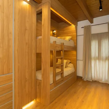 Roquenegre Apartment